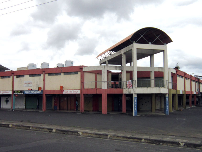 Les Centres Commerciaux